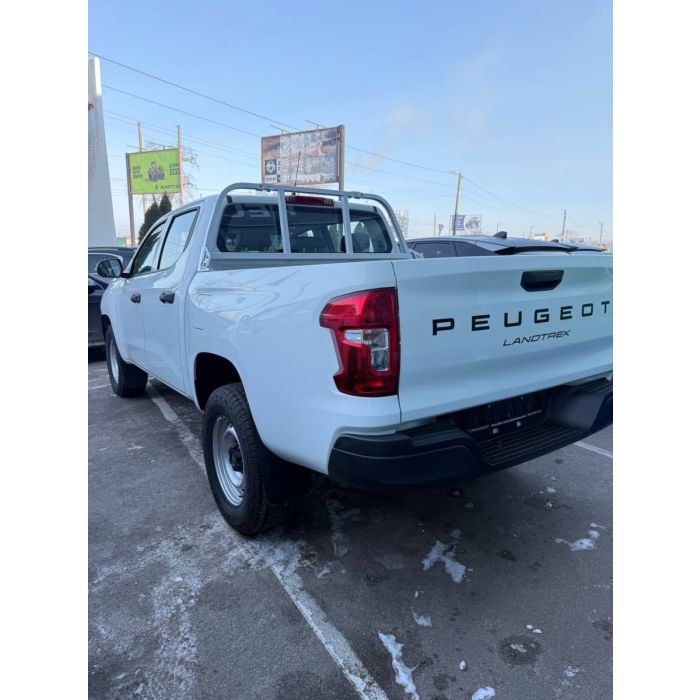Peugeot Landtrek PRO 2.2 MultiJet 202 4WD MT6