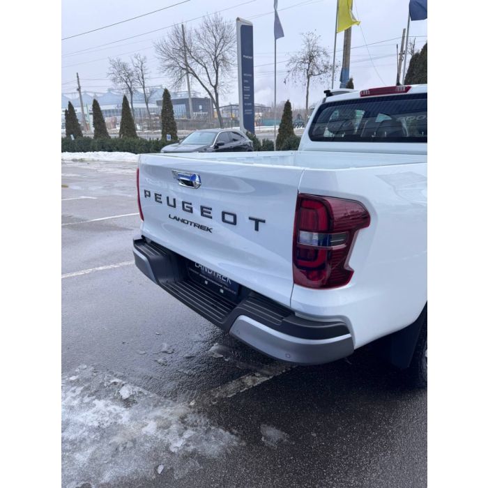 Peugeot Landtrek Allure 2.2 MultiJet 202 AWD AT8 