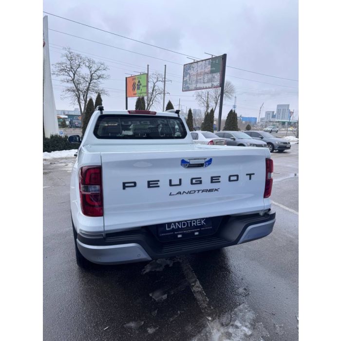 Peugeot Landtrek Allure 2.2 MultiJet 202 AWD AT8 