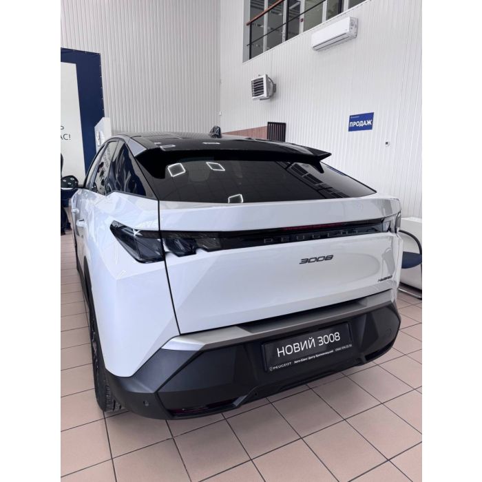 Peugeot 3008 GT 1. 2Hybrid 136 к.с. АКПП-6