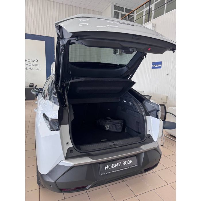 Peugeot 3008 GT 1. 2Hybrid 136 к.с. АКПП-6