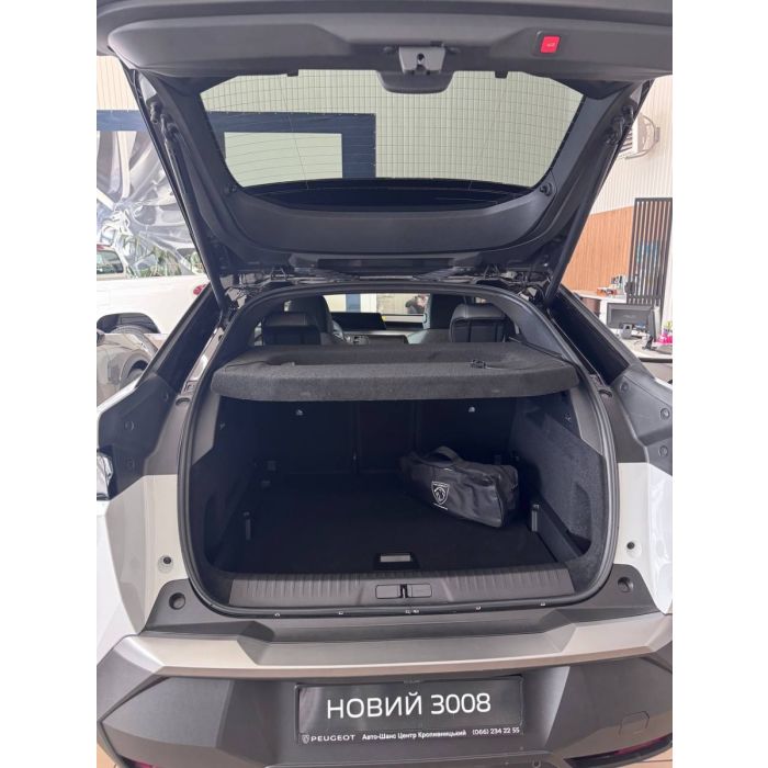 Peugeot 3008 GT 1. 2Hybrid 136 к.с. АКПП-6