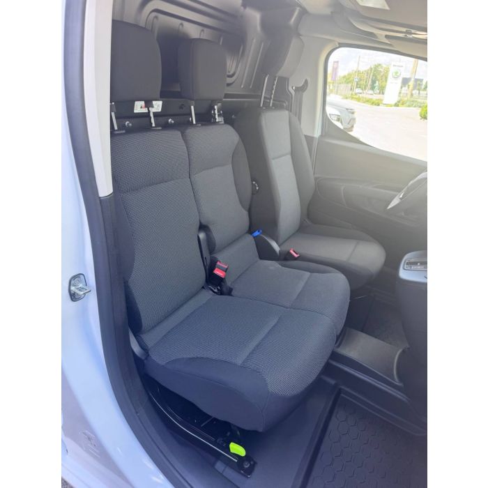 Peugeot Partner L2 1.5 BHDi 130 AT8