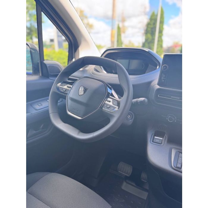 Peugeot Partner L2 1.5 BHDi 130 AT8