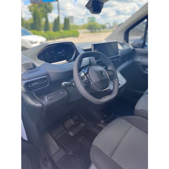 Peugeot Partner L2 1.5 BHDi 130 AT8