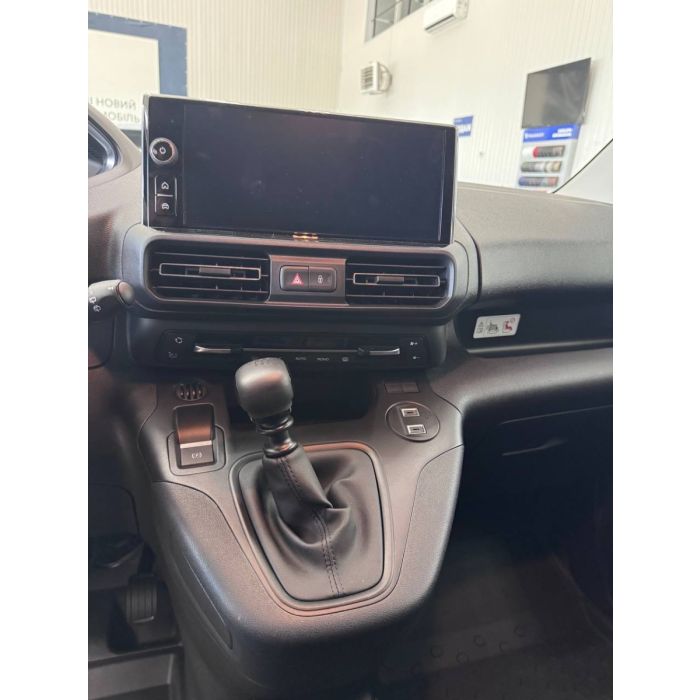 Peugeot Partner CrewCab 1.5 BlueHDi 100 S&S МКПП-6