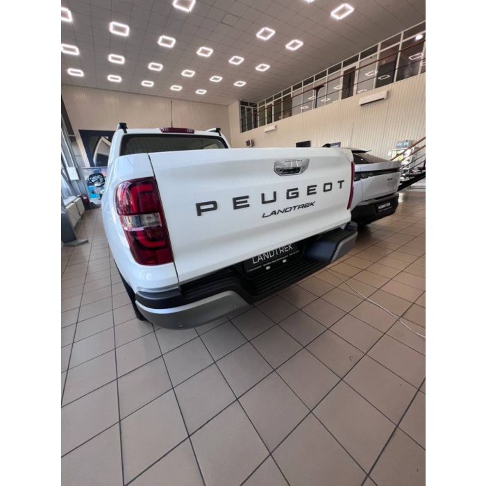 Peugeot Landtrek Allure 2.2 MultiJet 202 AWD AT8 